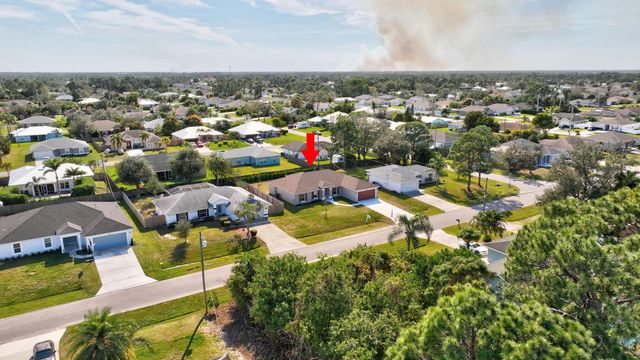 4122 SW Baird Street, Port St Lucie, FL 34953