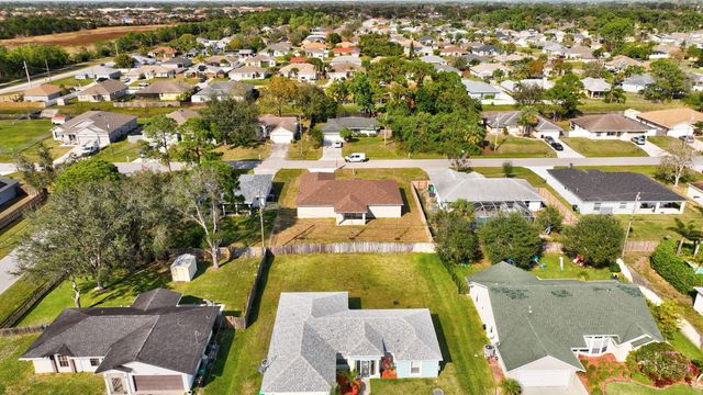 4122 SW Baird Street, Port St Lucie, FL 34953