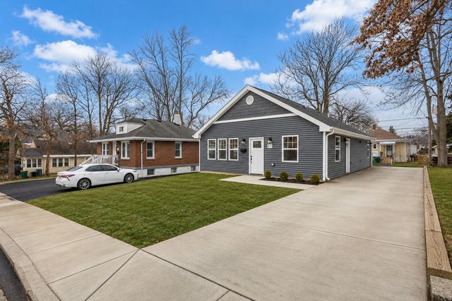 813 Audrey Avenue, Joliet, IL 60436