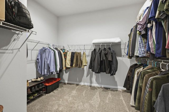 215 BoAnn Terrace, Belleville, WI 53508