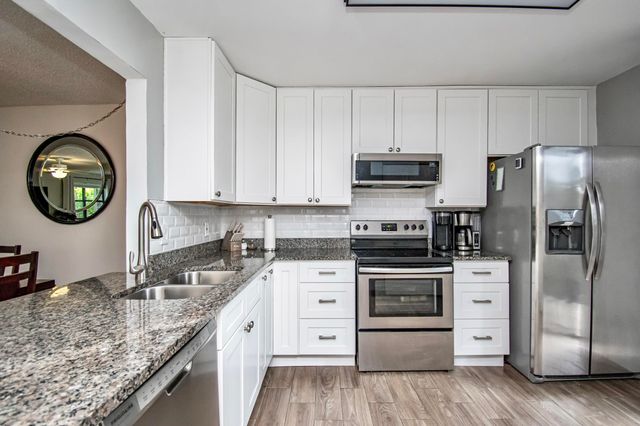 379 Ottawa Court, Royal Palm Beach, FL 33411