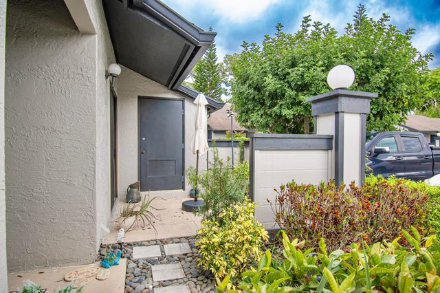 379 Ottawa Court, Royal Palm Beach, FL 33411