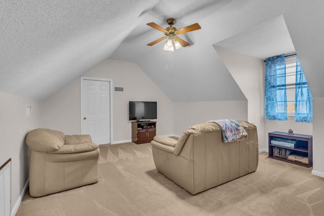 208 Saint Pauls Ln, Smyrna, TN 37167