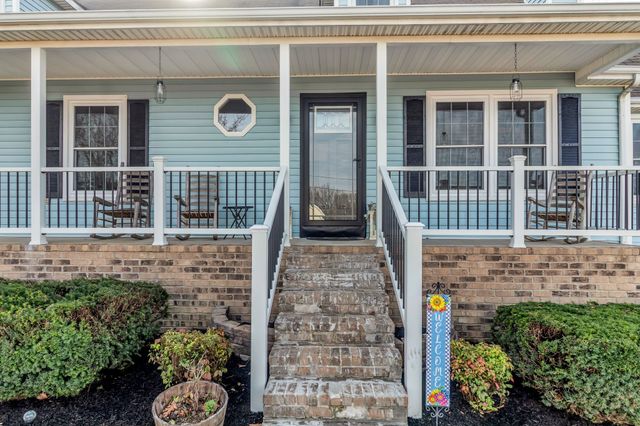 208 Saint Pauls Ln, Smyrna, TN 37167