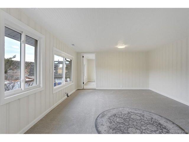 202 Oklahoma Rd, Manitou Springs, CO 80829