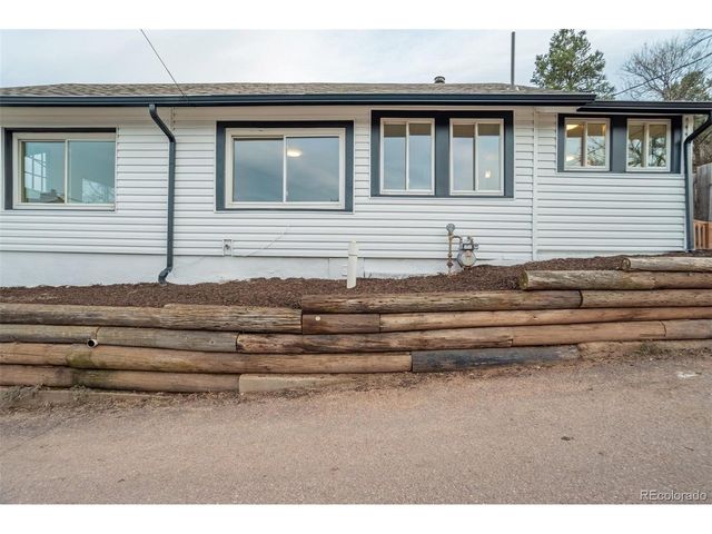 202 Oklahoma Rd, Manitou Springs, CO 80829