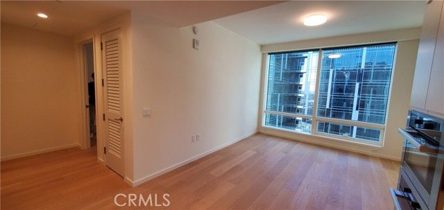 877 Francisco Street 2403, Los Angeles, CA 90017