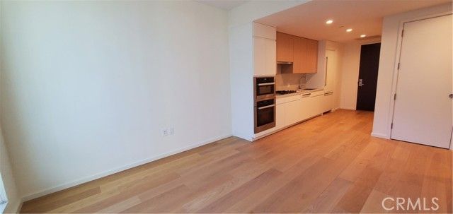 877 Francisco Street 2403, Los Angeles, CA 90017