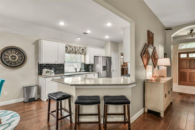 2516 Creeks Edge Drive, Pearland, TX 77581