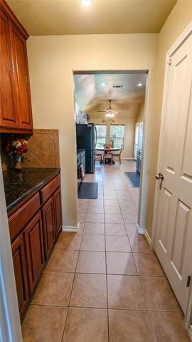 8901 Arbor Crest Court, Fort Worth, TX 76179