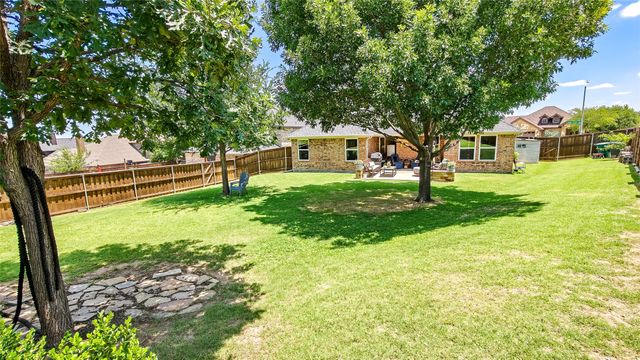 8901 Arbor Crest Court, Fort Worth, TX 76179
