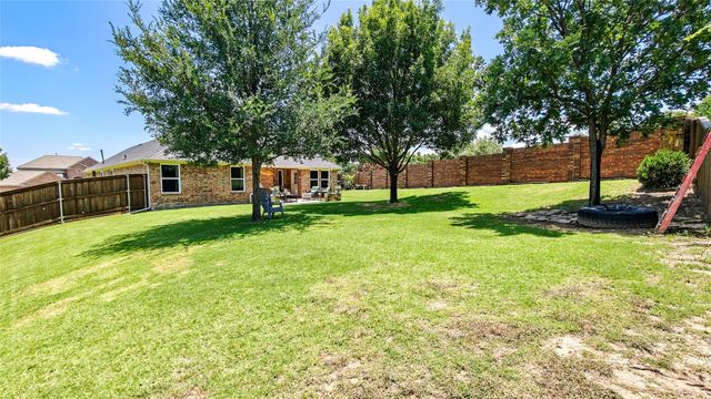 8901 Arbor Crest Court, Fort Worth, TX 76179