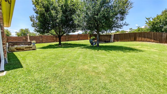 8901 Arbor Crest Court, Fort Worth, TX 76179