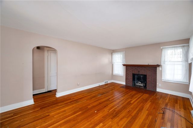236 Alameda Rd, Twp Of But Nw, PA 16001