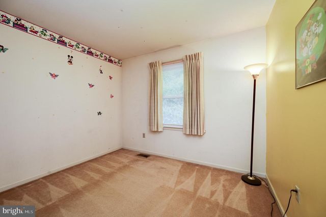 996 GROUSE WAY, Reading, PA 19606