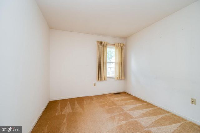 996 GROUSE WAY, Reading, PA 19606