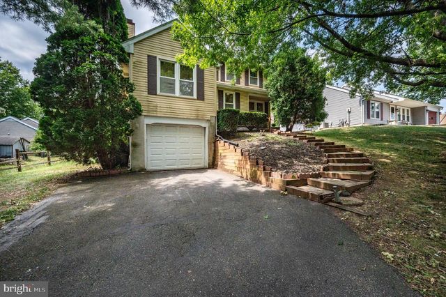 996 GROUSE WAY, Reading, PA 19606