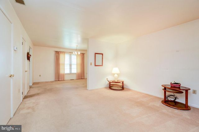 996 GROUSE WAY, Reading, PA 19606