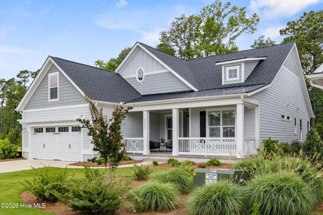 3386 Island Lakes Drive, Southport, NC 28461