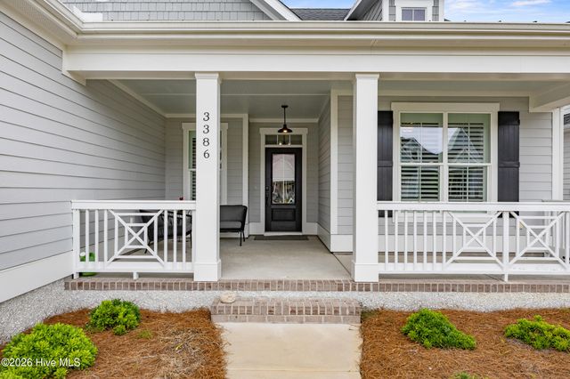 3386 Island Lakes Drive, Southport, NC 28461