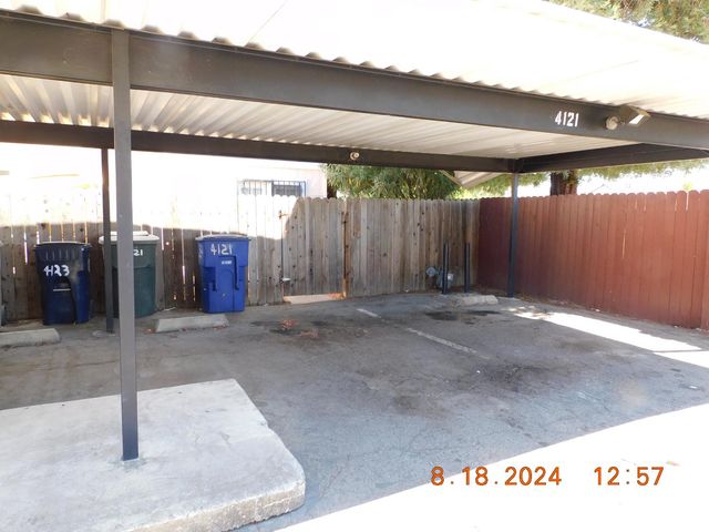 4121 Brookfield Dr, Sacramento, CA 95823