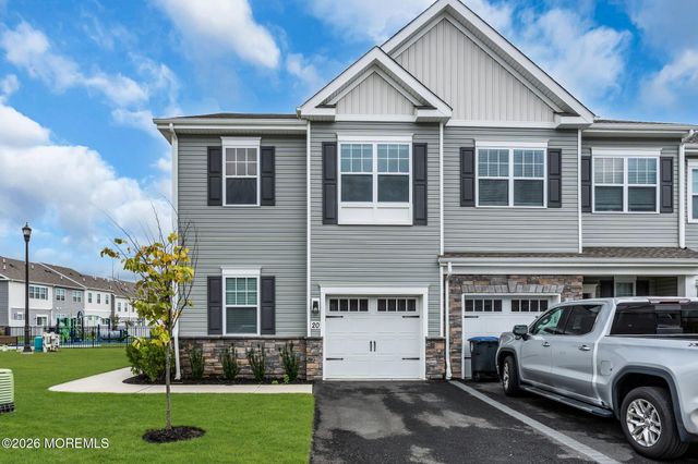20 Theater Drive, Wall, NJ 07753