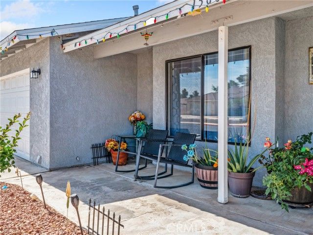 15880 Elcona Place, Victorville, CA 92395
