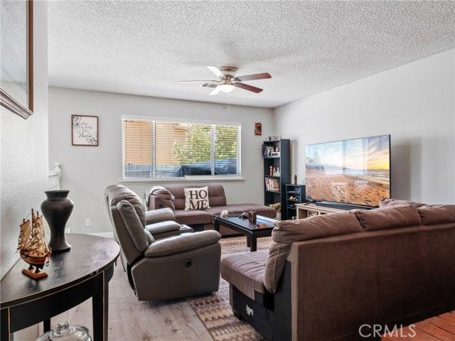 15880 Elcona Place, Victorville, CA 92395