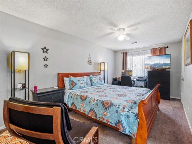 15880 Elcona Place, Victorville, CA 92395