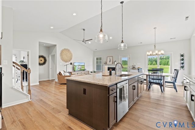 9066 Terroir Ln, New Kent, VA 23124