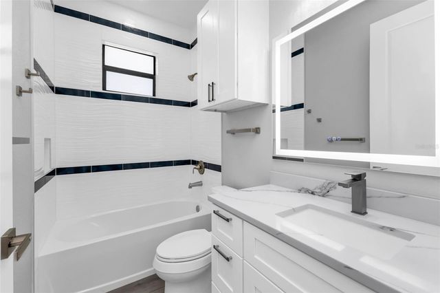 1323 WESLEY DRIVE 112, Punta Gorda, FL 33950