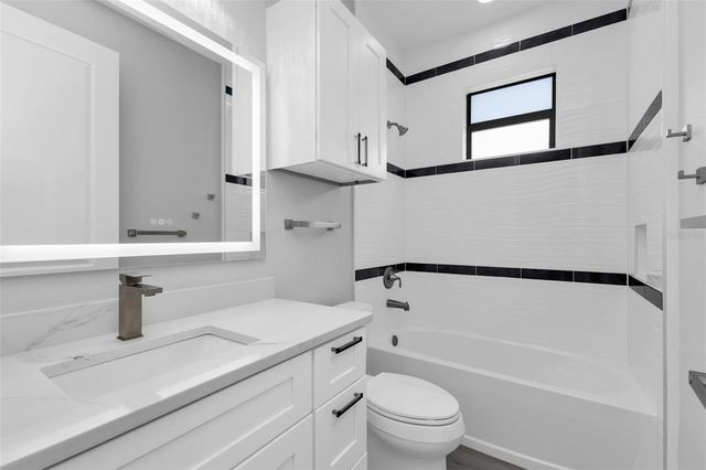 1323 WESLEY DRIVE 112, Punta Gorda, FL 33950