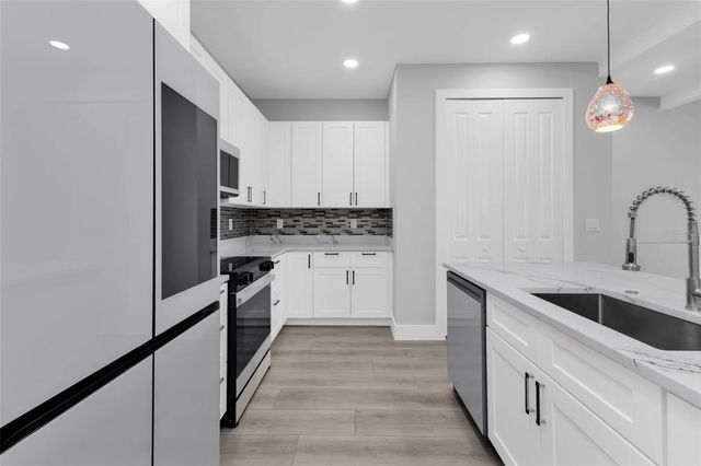 1323 WESLEY DRIVE 112, Punta Gorda, FL 33950