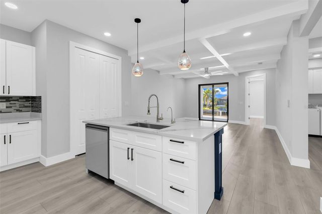 1323 WESLEY DRIVE 112, Punta Gorda, FL 33950