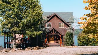 2118 Stone Harbor Drive, Dandridge, TN 37725