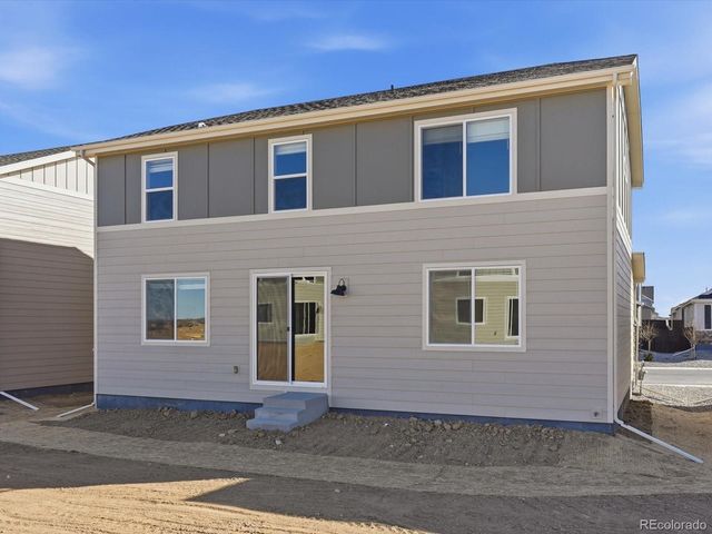 4661 Sunsplash Way, Johnstown, CO 80534