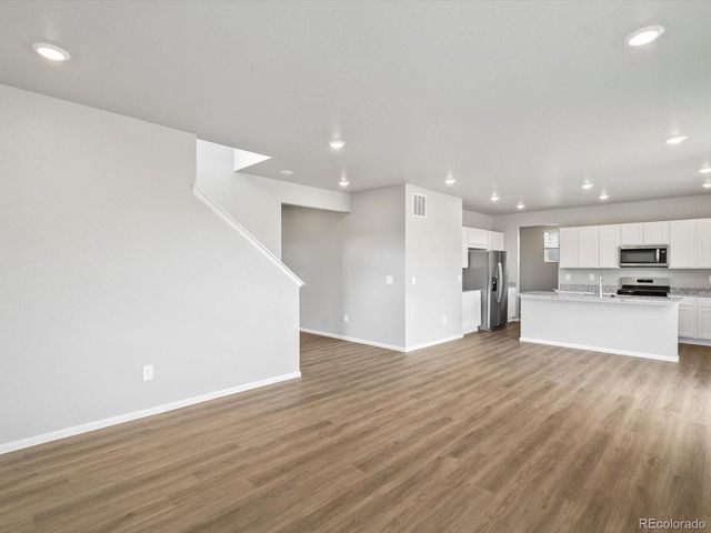 4661 Sunsplash Way, Johnstown, CO 80534