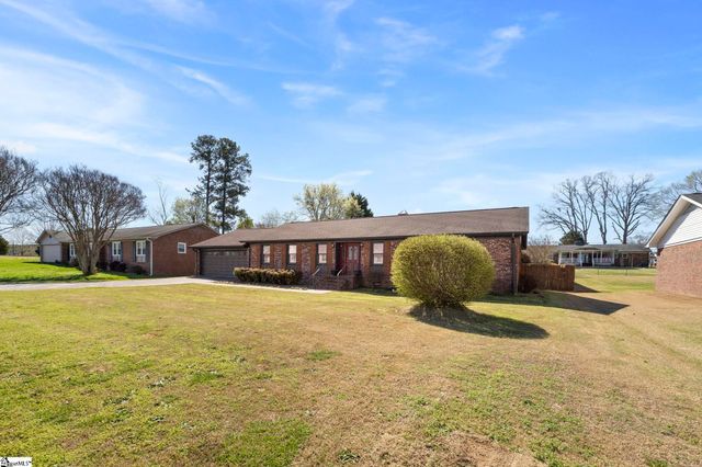 1218 Brushy Creek Road, Taylors, SC 29687