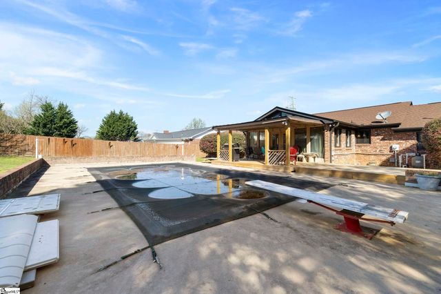 1218 Brushy Creek Road, Taylors, SC 29687