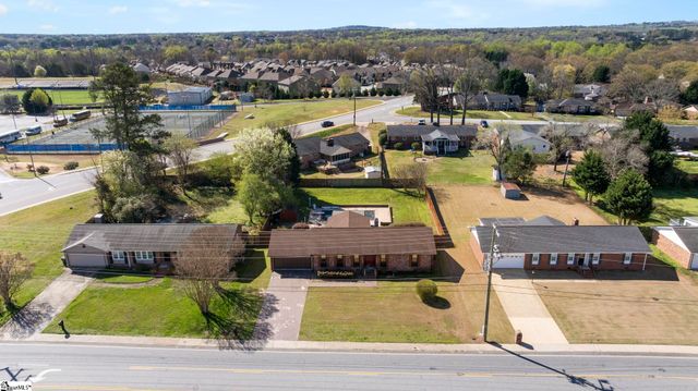 1218 Brushy Creek Road, Taylors, SC 29687