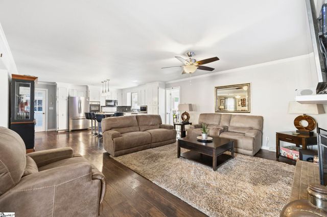 1218 Brushy Creek Road, Taylors, SC 29687