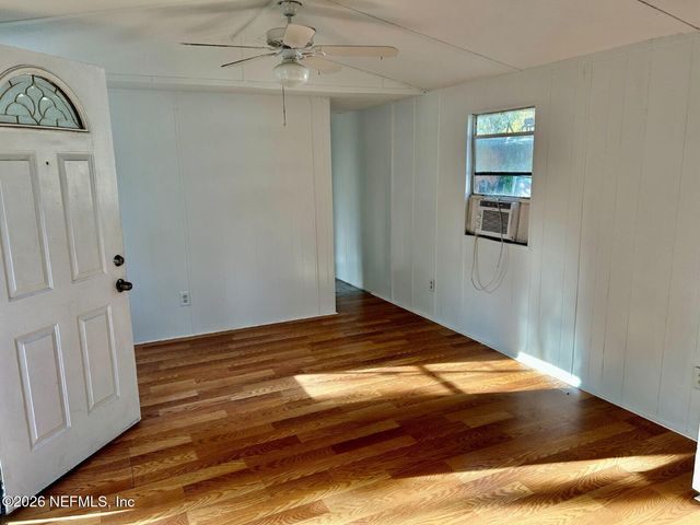 5355 NEW KINGS Road UNIT 17, Jacksonville, FL 32209