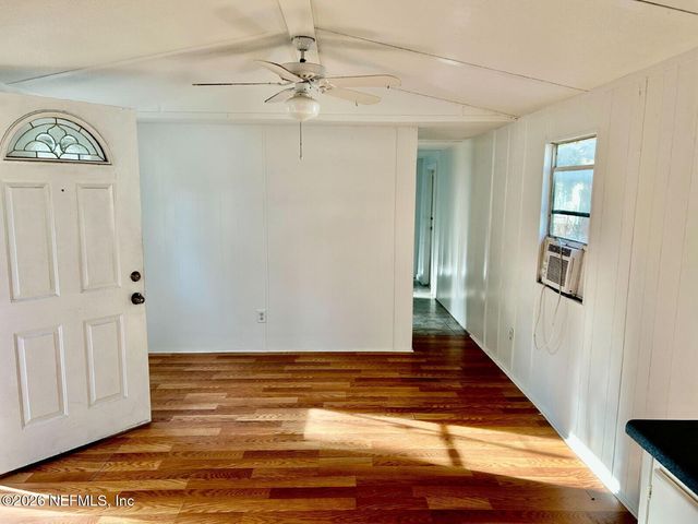 5355 NEW KINGS Road UNIT 17, Jacksonville, FL 32209