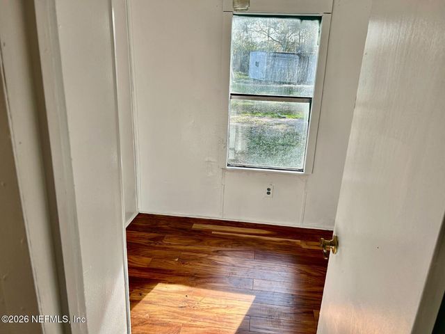 5355 NEW KINGS Road UNIT 17, Jacksonville, FL 32209