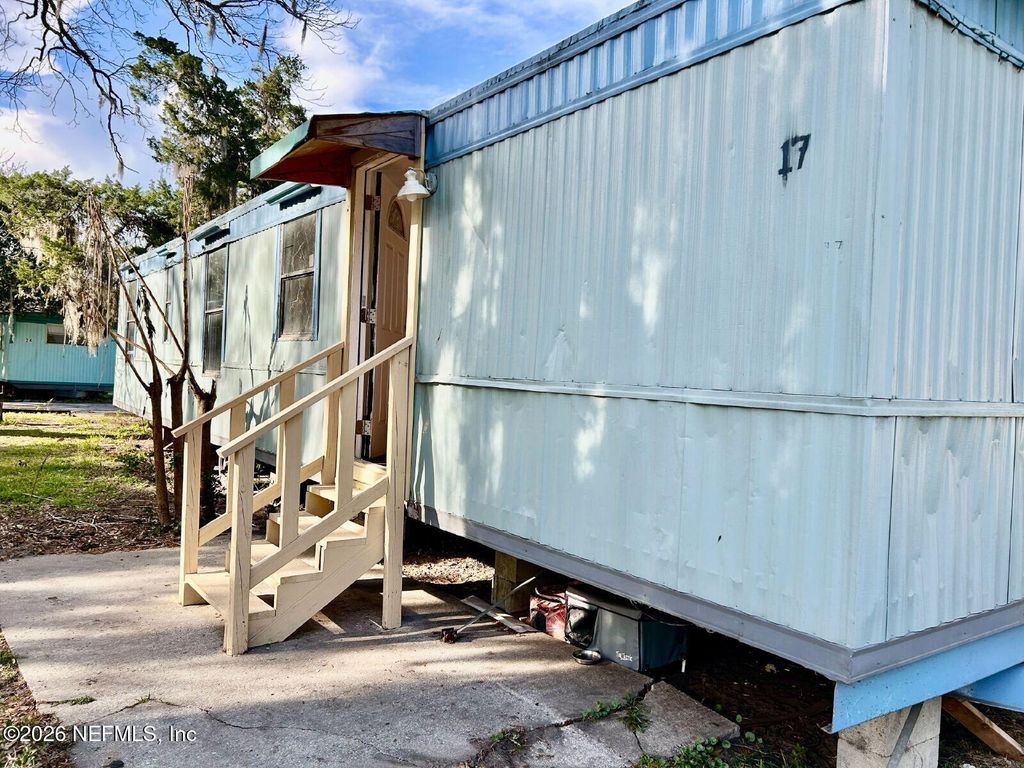 5355 NEW KINGS Road UNIT 17, Jacksonville, FL 32209