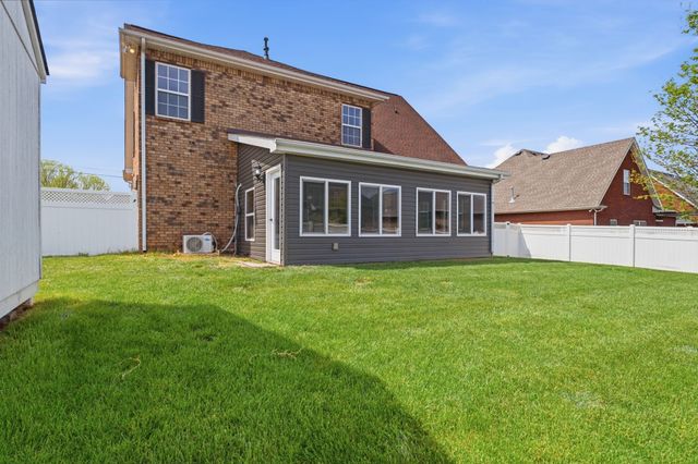 828 Chaqueta Ct, Smyrna, TN 37167