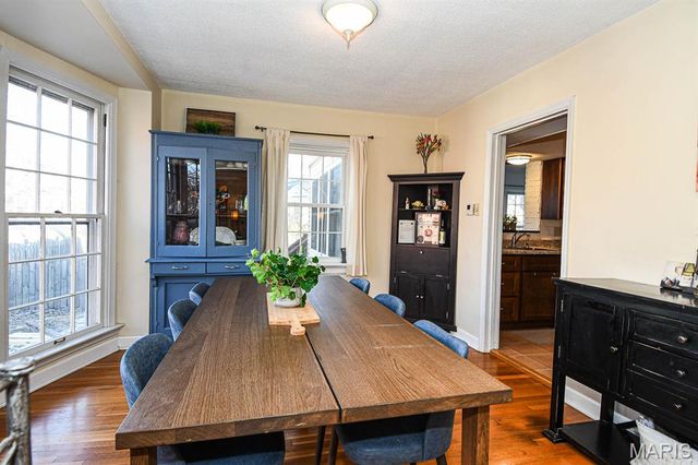 1412 Gardenia Drive, St Louis, MO 63119