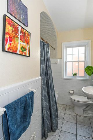 1412 Gardenia Drive, St Louis, MO 63119