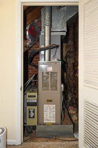 1412 Gardenia Drive, St Louis, MO 63119