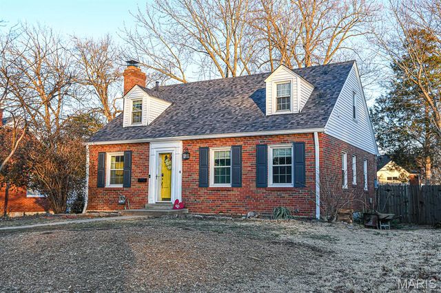 1412 Gardenia Drive, St Louis, MO 63119